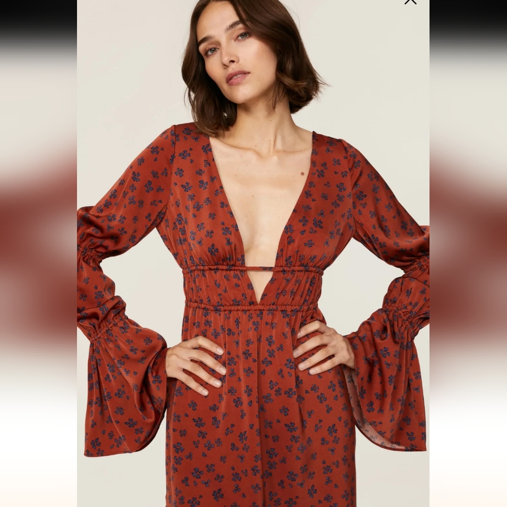 We Wore What Tie Back Dress Size Medium